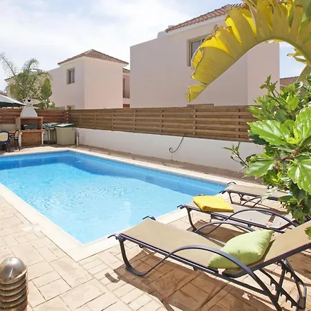 Villa Eugenia Paralimni